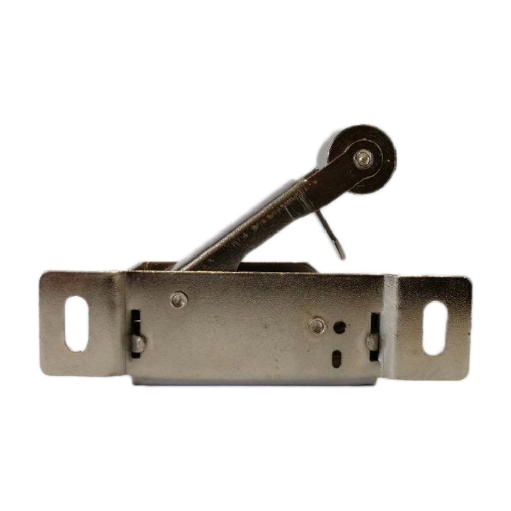 Нажимная защелка-толкатель Format Interior для люков Хром FI 1001 1 Нажимная защелка-толкатель Format Interior для люков Хром FI 1001